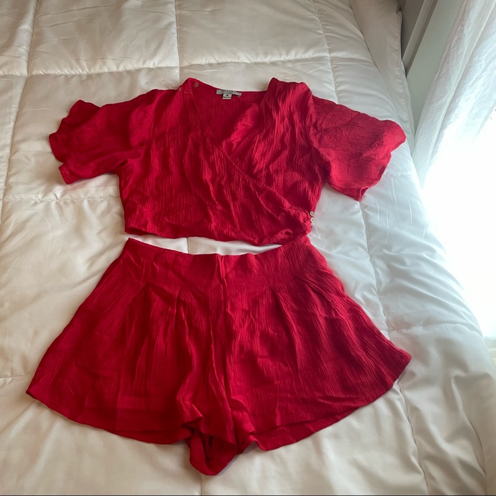 Two Piece Set